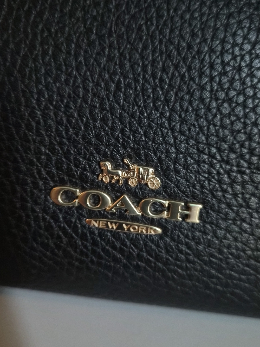 Coach Crossbody Bag - Picture 5 of 9